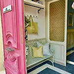 La Chasse Au Bonheur Piscine-wifi Tatil Evi *