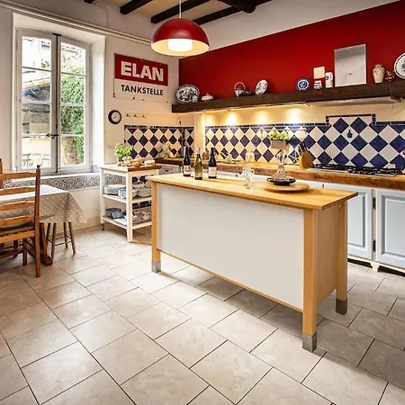 Holiday home La Chasse Au Bonheur Piscine-wifi *