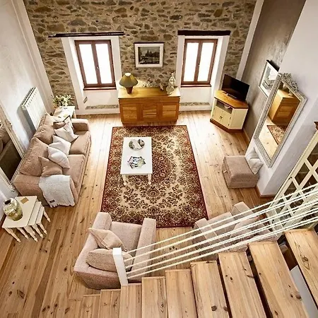 Holiday home La Chasse Au Bonheur Piscine-wifi *