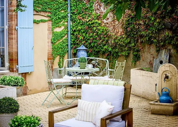 La Chasse Au Bonheur Piscine-wifi Holiday home Rieux-Minervois