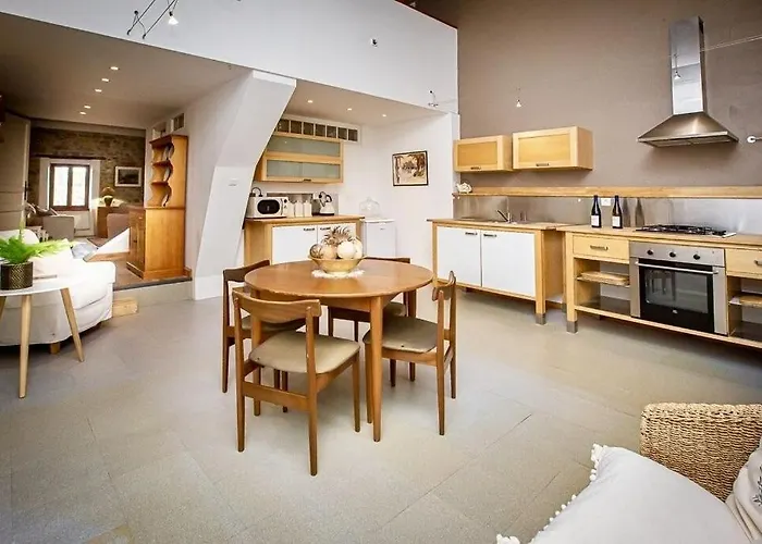 Holiday home La Chasse Au Bonheur Piscine-wifi Rieux-Minervois