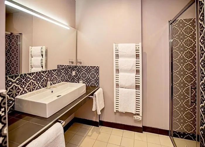 La Chasse Au Bonheur Piscine-wifi Casa vacanze